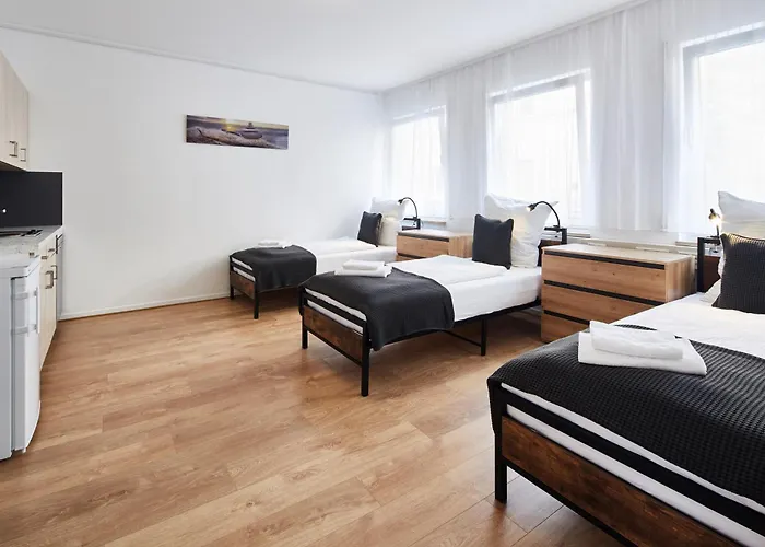 N01 Apartment Im Kuenstlerviertel - Naehe Innenstadt Und Ubahn, 2 Zimmer, 3 Einzelbetten Und Ein Doppelbett